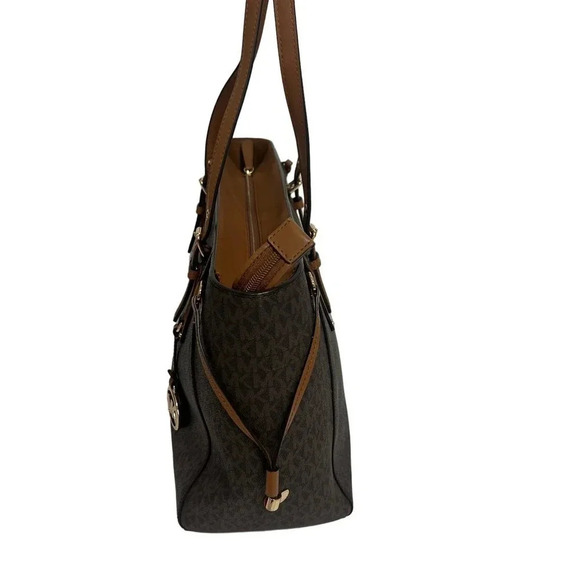 Michael Kors NWOT Voyager Medium Brown Tote Pocketbook Bag Logo Gold - Picture 8 of 12